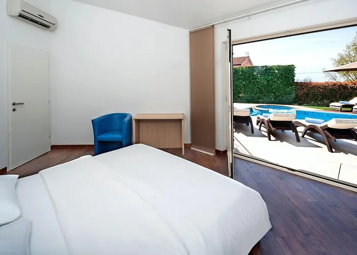 Santa Domenica Дом отдыха Пореч